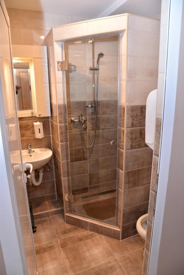 Casablanca Hotel Ni Екстериор снимка
